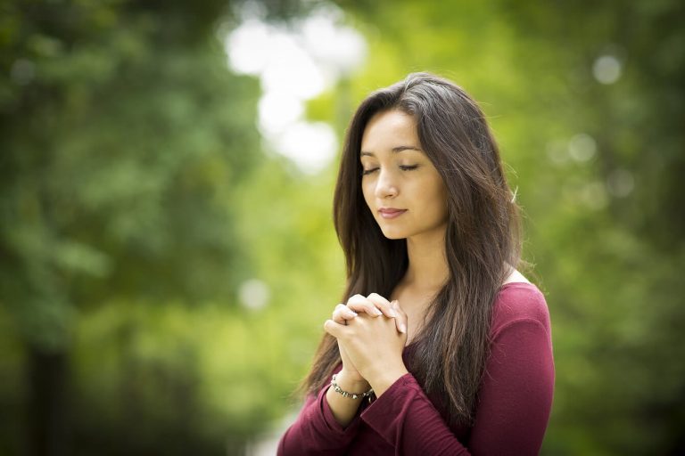 10 Bible Verses About Healing for Physical Health & Miracles prayer for healing