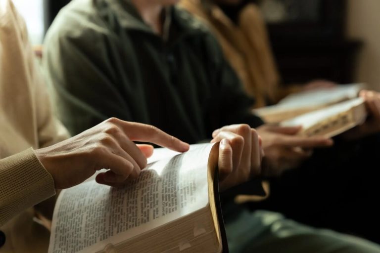 Daily Bible Verse: Strength for Tough Times daily bible verse scripture highlight